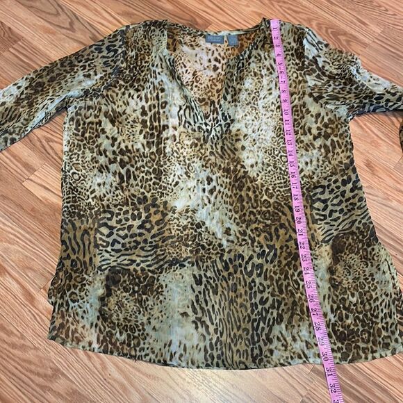 Additions but Chico’s Leopard Shirt, semi sheer top, V-neck, size 3, large - Picture 6 of 8